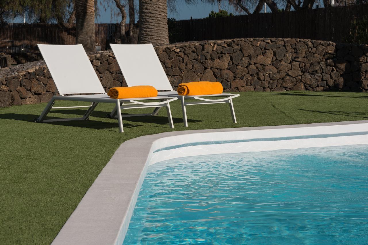 Villas Lanzasuites Playa Blanca  Esterno foto