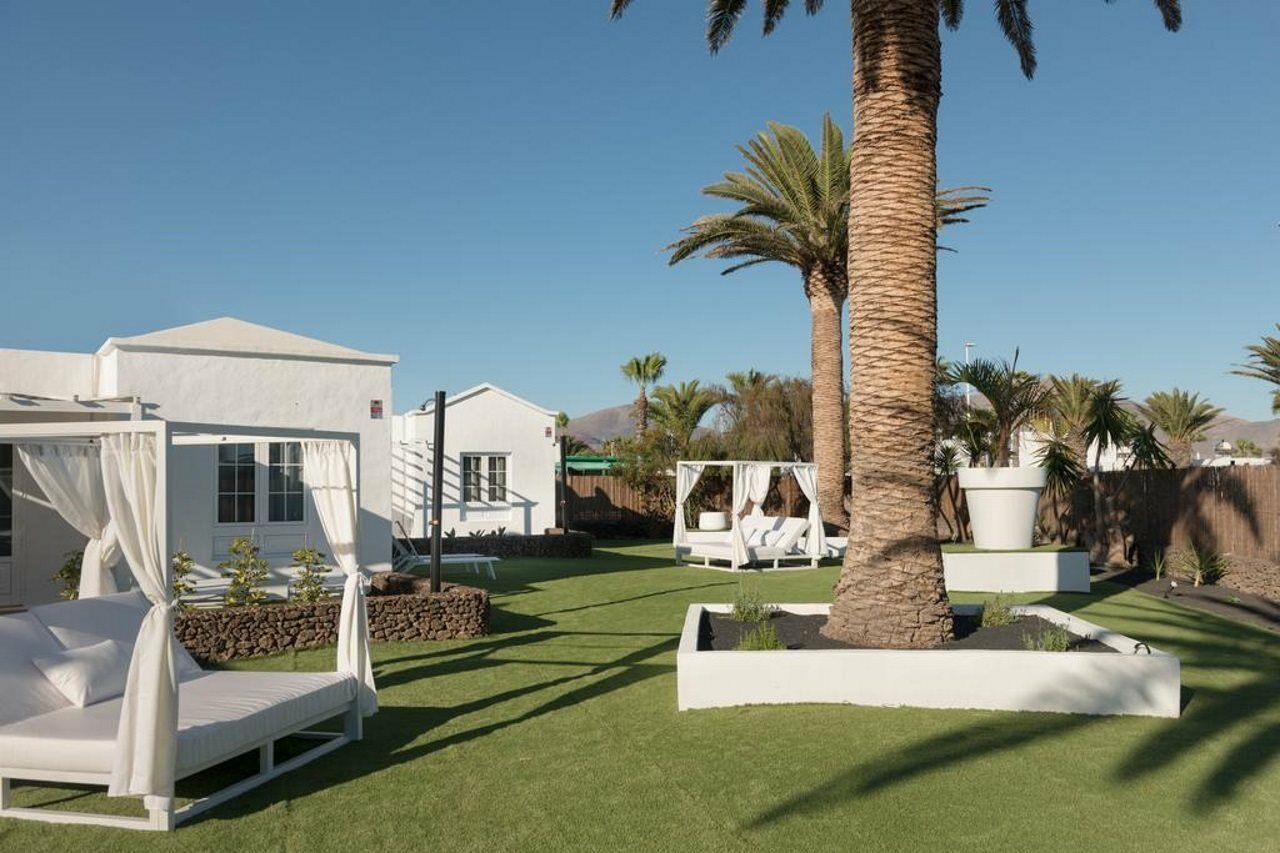 Villas Lanzasuites Playa Blanca  Esterno foto